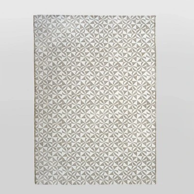 Cameo Outdoor Rug Gray/White - Opalhouse 4 Cameo Outdoor Rug Gray/White - Opalhouse - Image 4